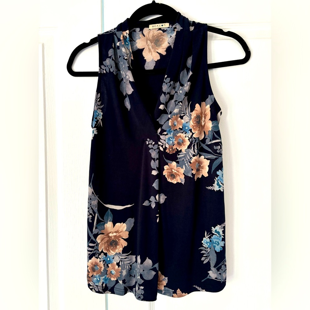 Beacon xs floral tank top blouse